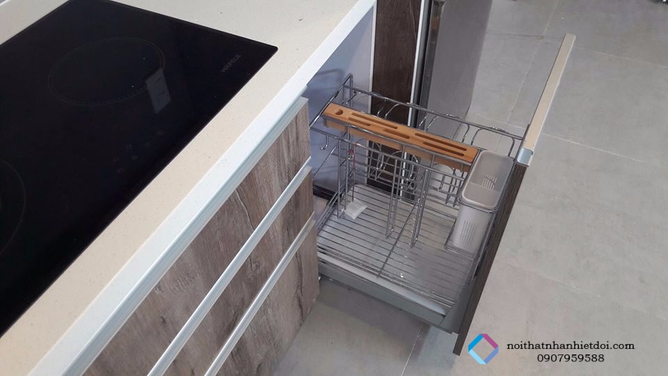 KỆ GIA VỊ ÂM TỦ RAY GIẢM CHẤN